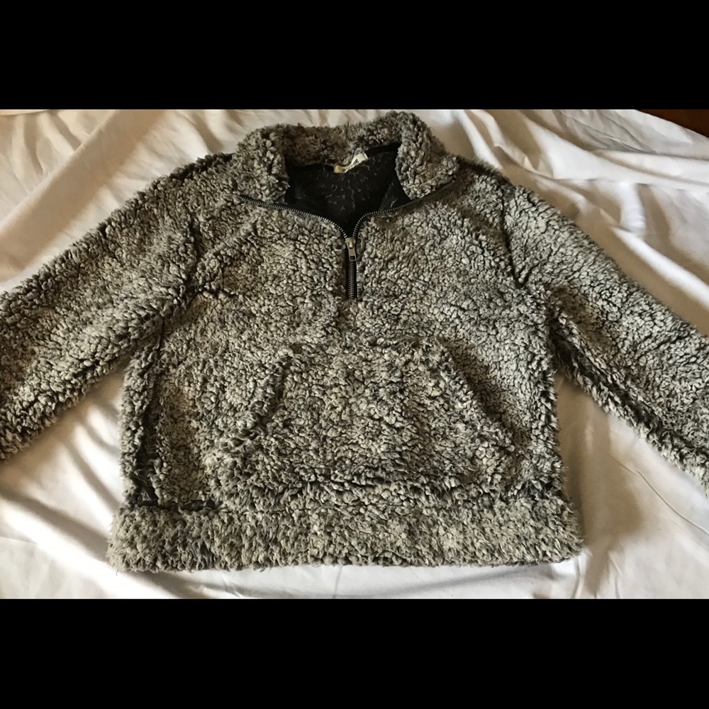 Sweatshirt/ cropped teddy coat